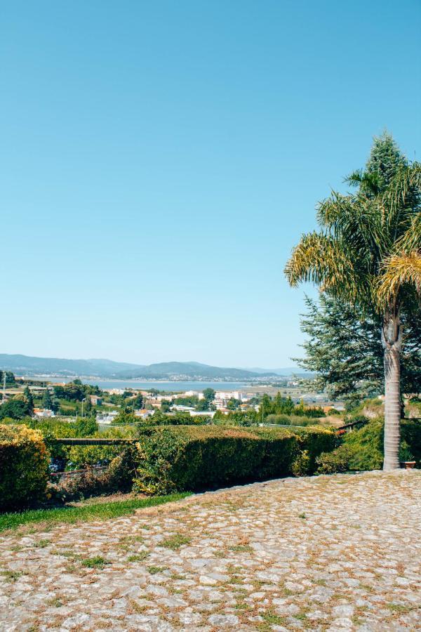 The Quixote House Bed and Breakfast Caminha Exteriör bild